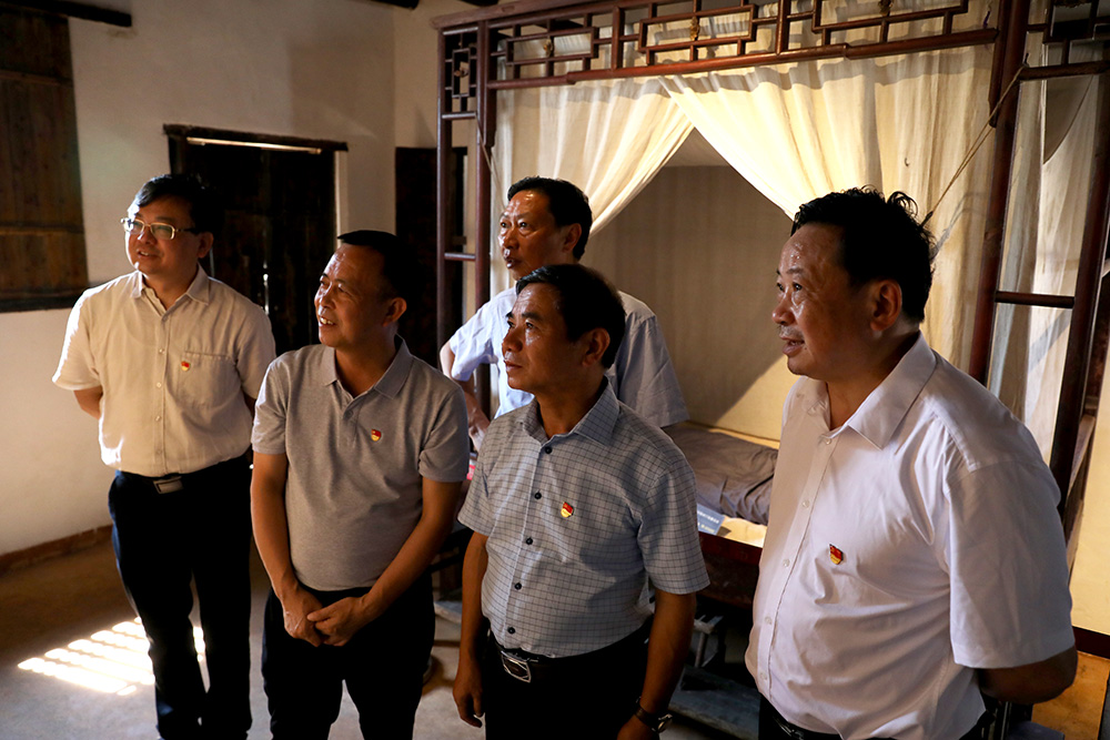 衡阳幼高专党委理论学习中心组开展党史学习教育第四次专题学习