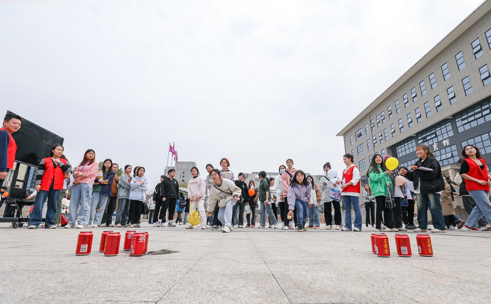 衡阳幼儿师专数信系举办女生文化节活动